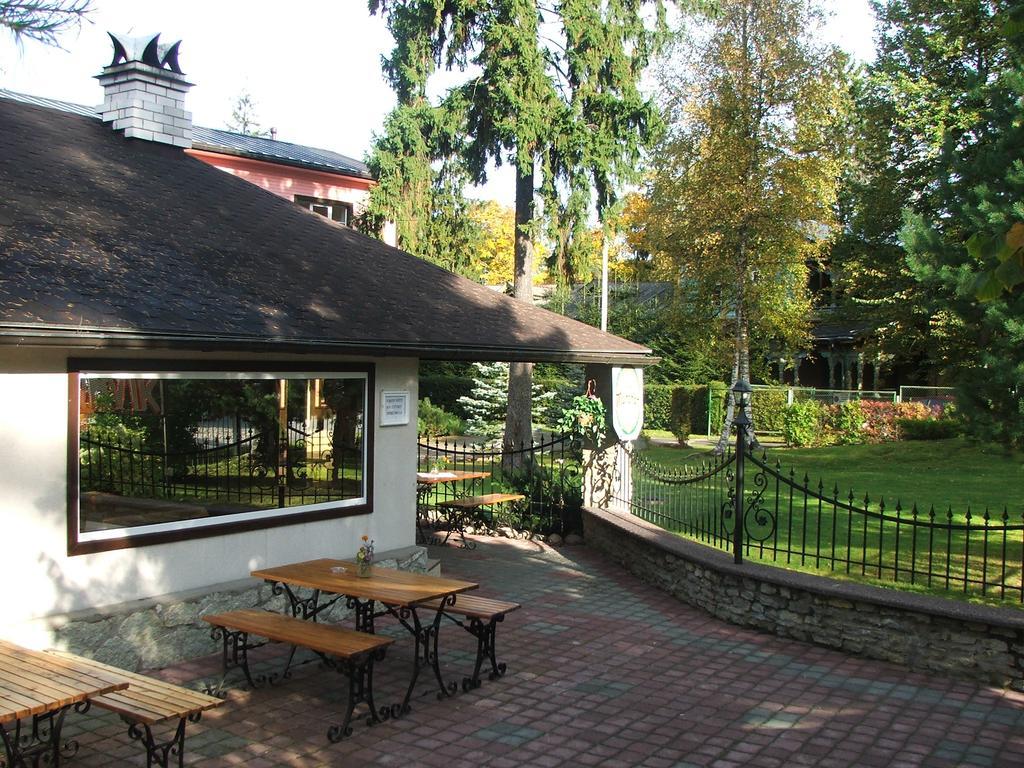 Pansionaat Valentina Hotel Narva-Joesuu Bagian luar foto